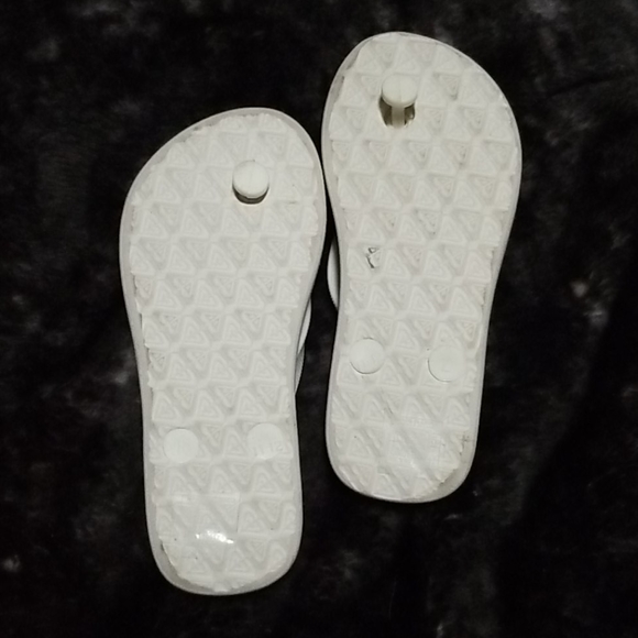 Girls Roxy Sandals - Picture 3 of 5